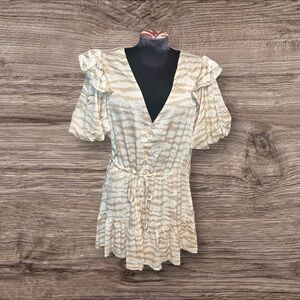 Entro Animal Print Romper Short Sleeve Size Large NWT